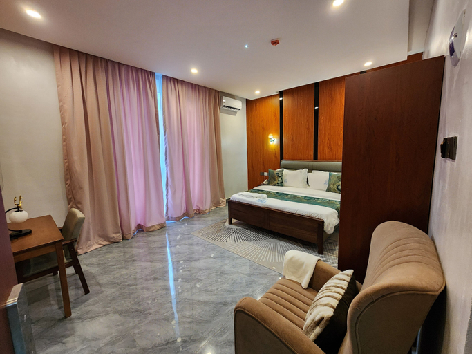 Room 5, Sethhotel Apartment & Suite, Oshimili North