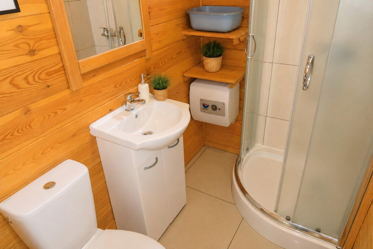 Bathroom, Cottages for 4 People With a Swimming Pool, Kamień