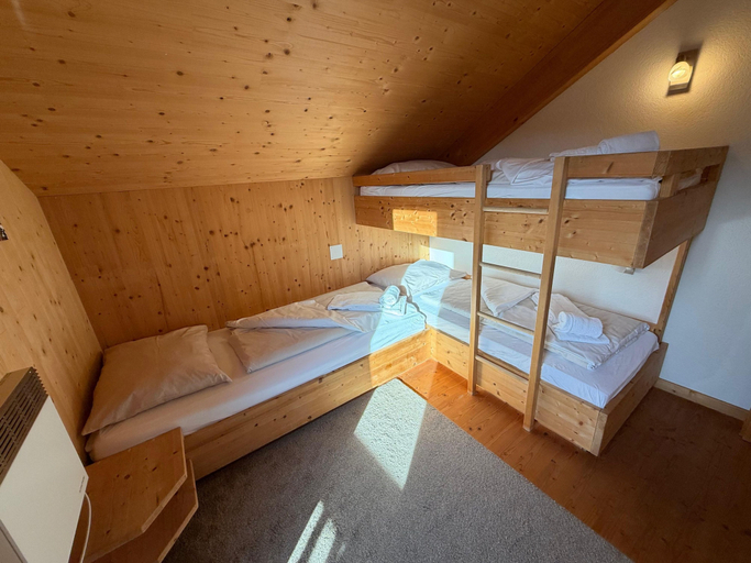 Room 2, 011 Mw21a in Murau, Murau