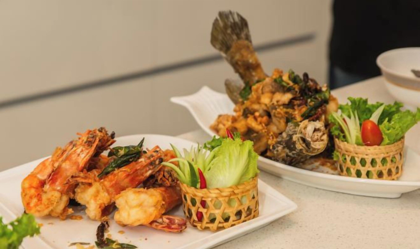 Food & Drinks, 5House: A Luxury Beachfront Villa on Samui, Ko Samui