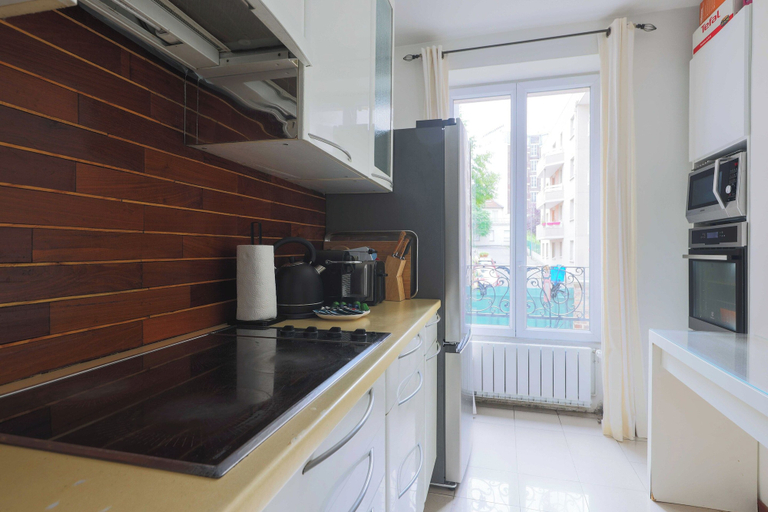 Private kitchen 5, House With Garden 4br/10p Near Paris, Val-de-Marne