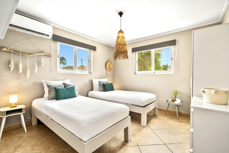 Room 5, 3BR 3BA Home w/ Pool & Tropical Garden