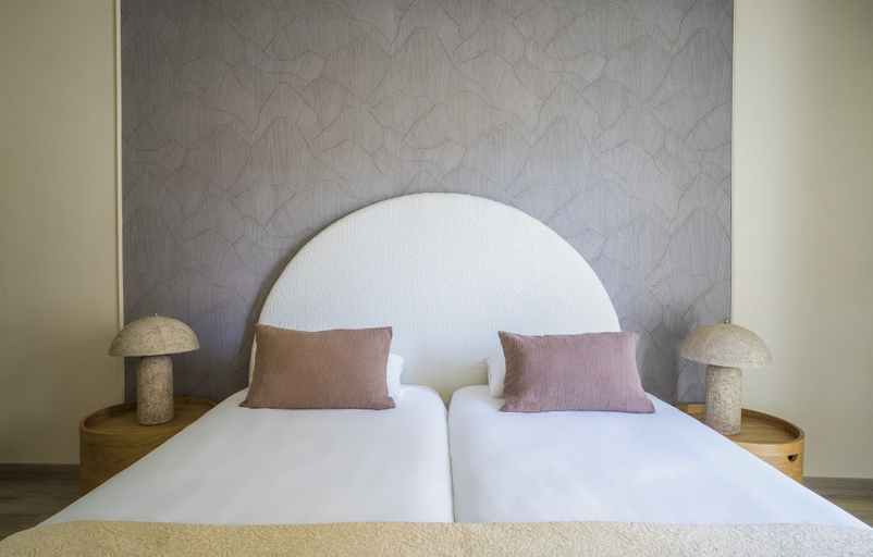 Room 5, Housing Atarazanas by Sharingco, Málaga