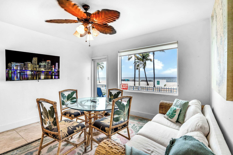 Living area 4, Between Sand & Sea Beach Home, Broward