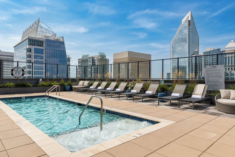 Rooftop pool, Uptown Charlotte King-Suite Penthouse, Mecklenburg