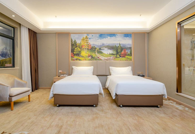 Bedroom 2, Vienna Hotel Guangdong Zhuhai Doumen Daxin Xinduhui, Zhuhai
