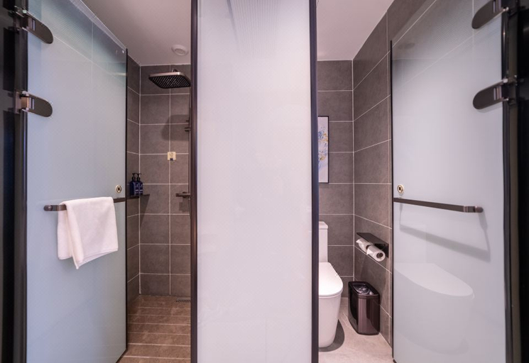 Bathroom 3, Starway Hotel Xi'an Dayan Tower History Museum, Xi'an