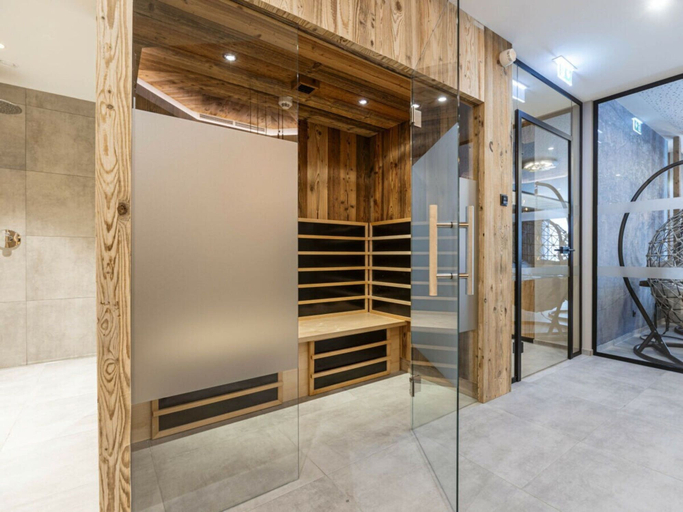Sauna 3, Apartment in Fugen With Swimming Pool, Schwaz