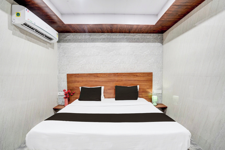 Room 4, Hotel O Govind Nagar Kanpur, Kanpur Nagar