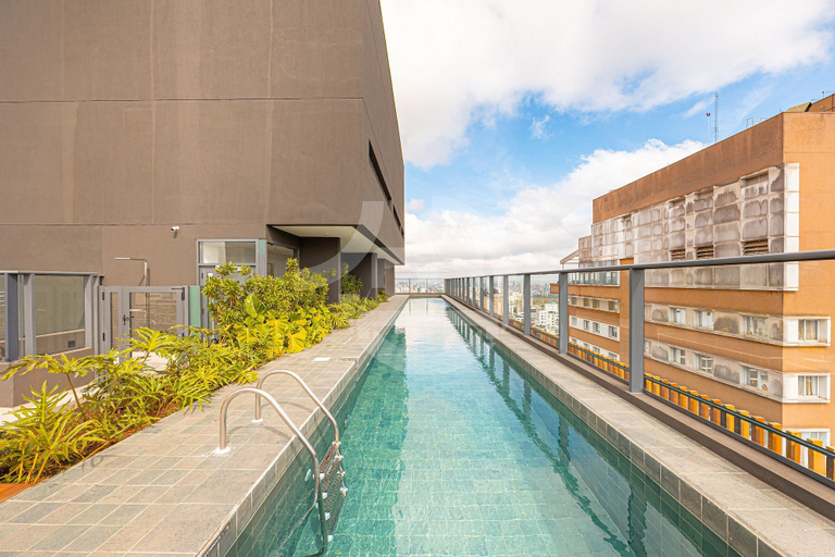 Pool 4, v3rso Jardins, São Paulo