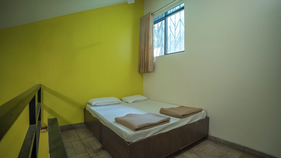 Room 4, Coira Palms Nagaon By Vintara Stays, Raigarh