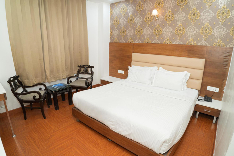 Others 2, Grand Hridey 1 Minute From Railway Station, Amritsar