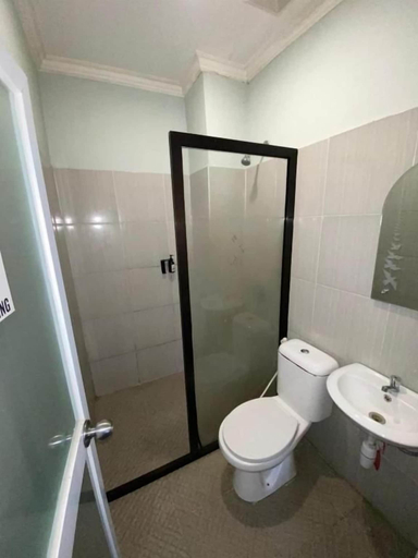 Bathroom 5, Take Guesthouse 2, Jambi