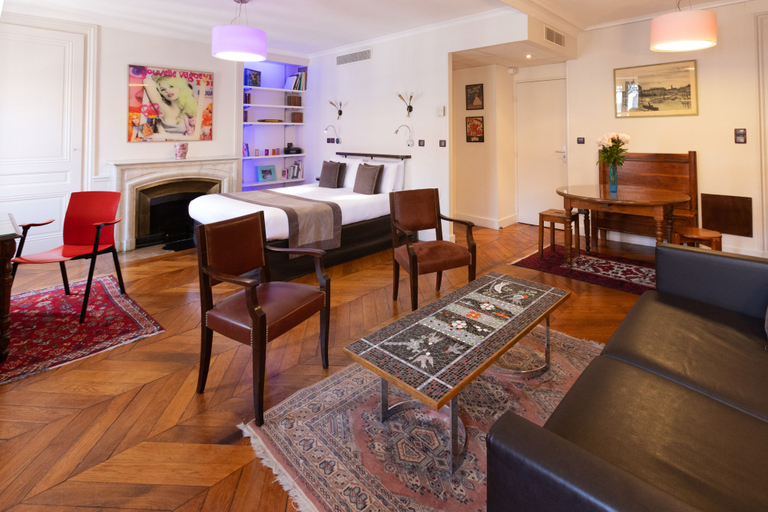 Others 5, Hôtel des Célestins, Rhône