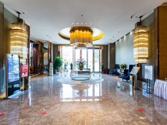 Hotel Interior/Public Areas 2, Lavender Garden, Howard Johnson International Hotel Kunming Flower City, Kunming