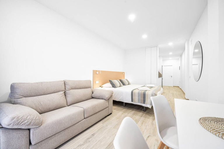 Living room 2, Modern Las Palmas Apartment Near Las Canteras Beach, Las Palmas