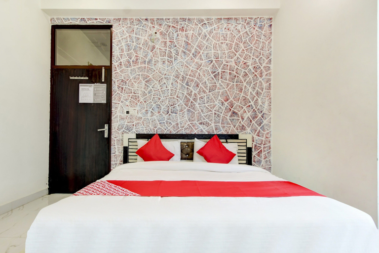 Room 2, Collection O New Aligarh Bus Stand, Aligarh