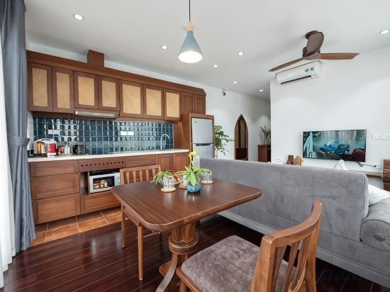 Others 2, FLESTA Doi Can Serviced Apartment, Ba Đình