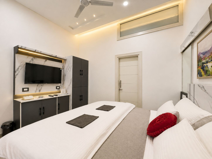 Room 3, Rebon Guest House, Ludhiana