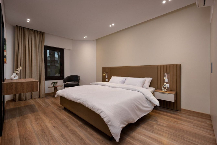 Room 5, Amazing Deal at Elevens by Spacey #28, Al-Ma'adi