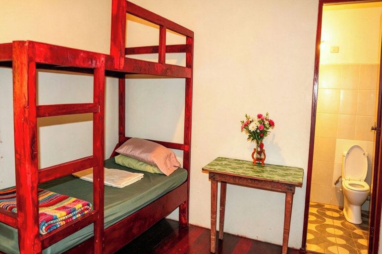 Room 3, The Green Gecko, Coron