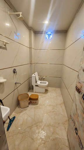 Bathroom, Brahmanchal View, Mathura
