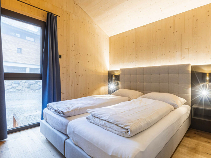 Room 2, Superior Chalet #13 With Sauna & Hot Tub, Murau