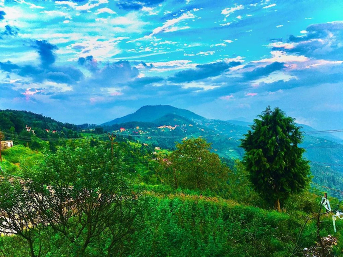 View from property 3, LA Riqueza Kanatal, Tehri Garhwal