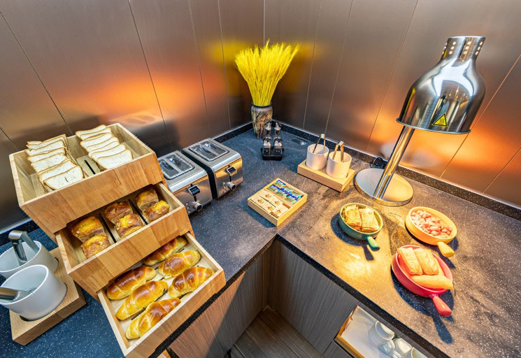 Food & Drinks 5, Hanting Hotel Tianjin Beichen Development Zone Gaoxin Avenue, Tianjin
