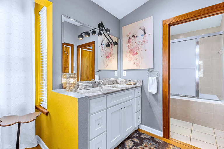 Interior 3, Lakeside Retreat With Lake View, Pool & Terrace, Orange