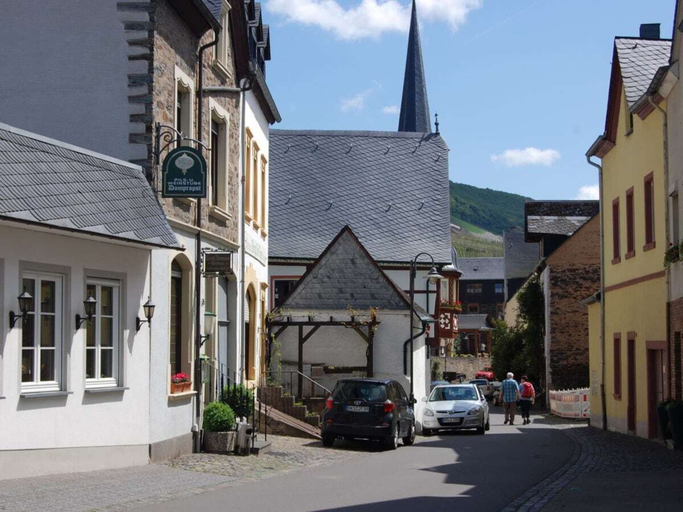 Parking, Holiday Apartment With 2 Bedrooms, Bernkastel-Wittlich