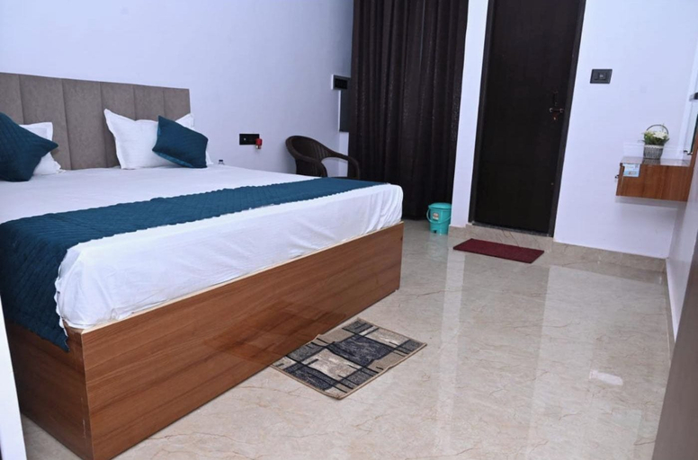 Room 5, Shivansh Palace, Faizabad