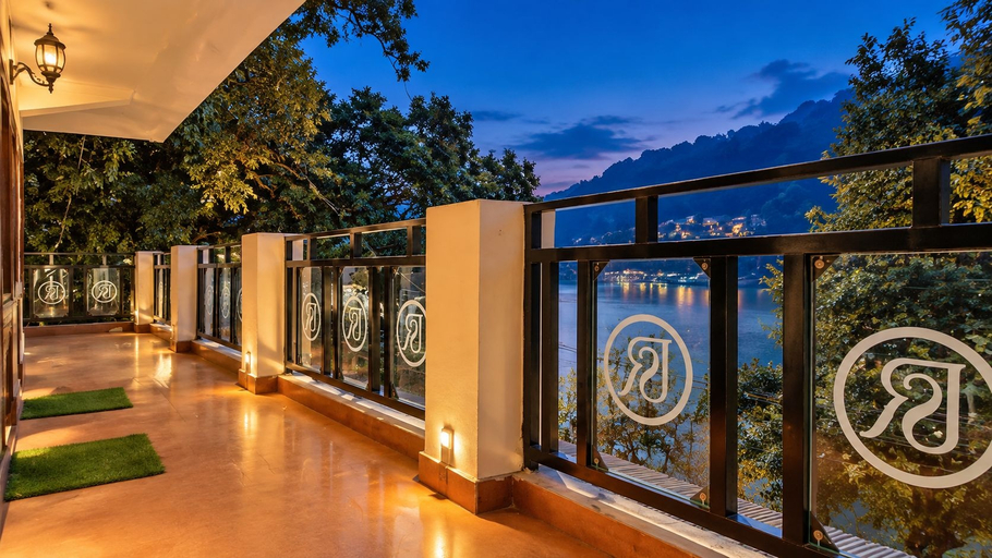 Property grounds 3, The Shivraj Lakeside Retreat Nainital, Nainital