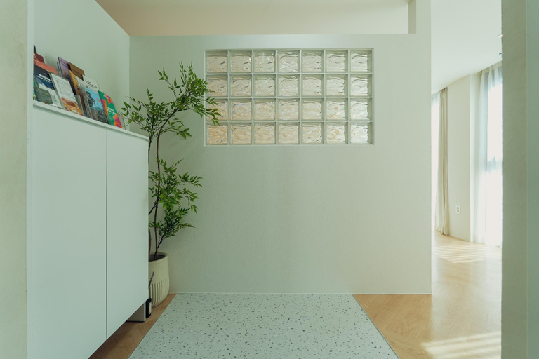 Interior 3, The Villa 23, Jung