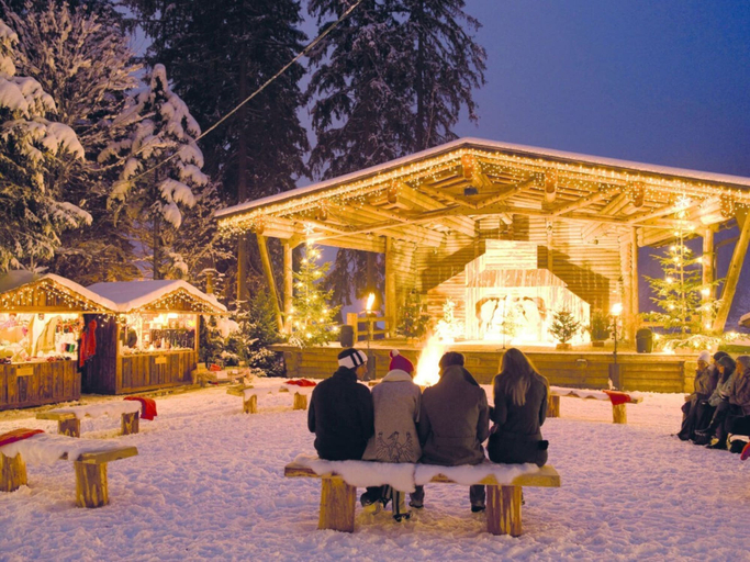 Outdoor dining, Mountain Time at Haus Ahornblick, Schwaz