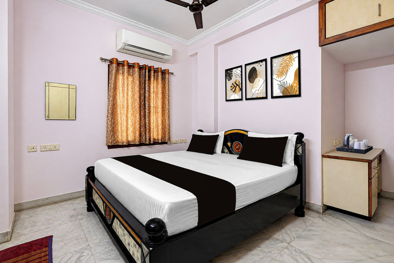 Room 4, Hotel O Venkojipalem Junction, Visakhapatnam