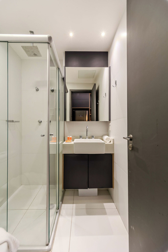 Bathroom 2, Sintese by Bhomy, São Paulo