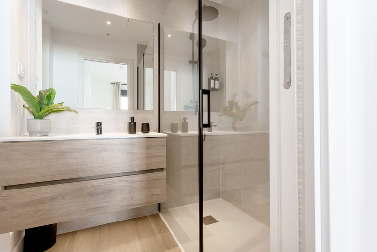 Bathroom 3, Genteel Home Zabaleta, Madrid