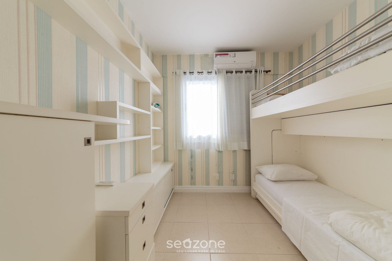 Room 4, Beautiful Apart 5 min Jurere Open Shopping Emr302, Florianopolis