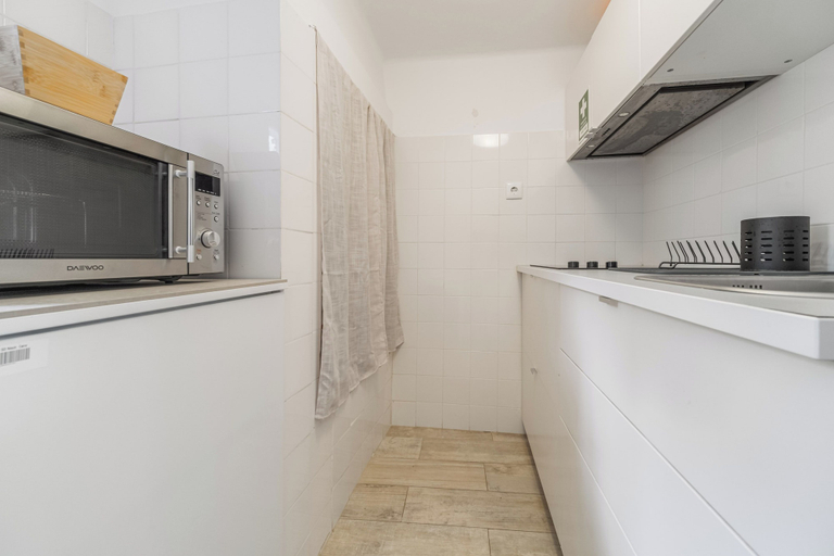 Others 5, Nomad's Castel Lisbon - 1BDR The Reader, Lisbon