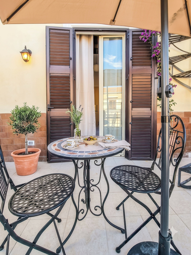 Outdoor dining 4, Venere - Monolocale con Terrazza, Palermo