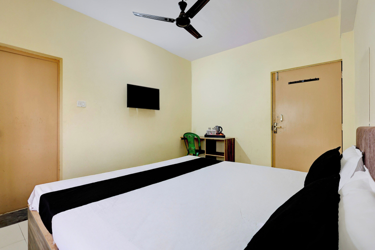 Room 5, Hotel O Jamshedpur Ring Road Formerly, Purbi Singhbhum