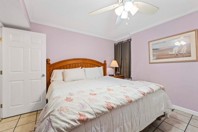 Room 4, Castaways 4A, Baldwin