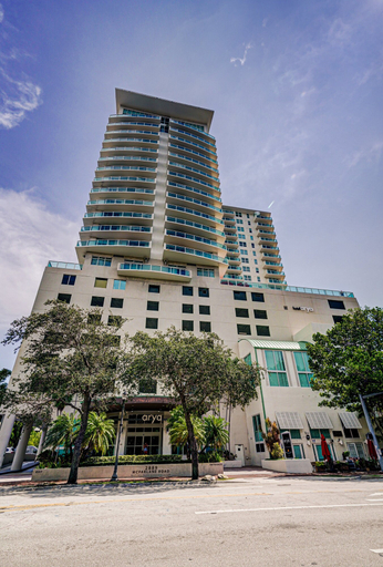 Interior 4, Private 2/2.5 bay View Apt. in Coconut Grove Hotel Includes Parking!, Miami-Dade