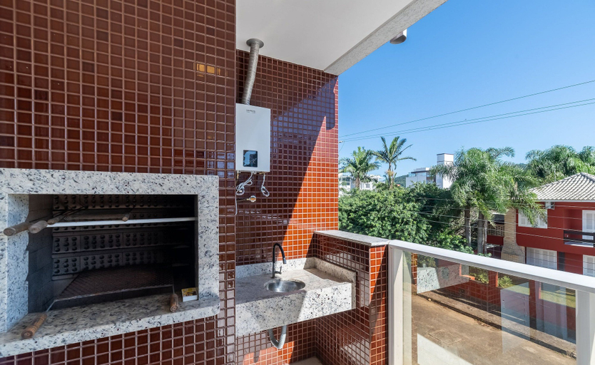 Property grounds 5, Modern 2B Apt 80m From Mariscal Iml0107, Bombinhas