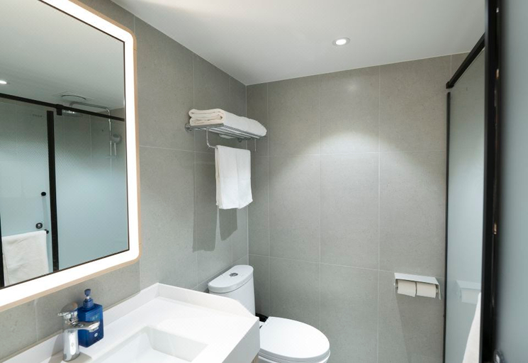 Bathroom 3, Hanting Hotel Qujing Luoping, Qujing