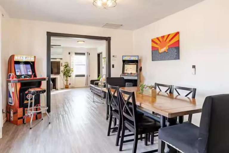 Game room, Peak Heaven, Coconino