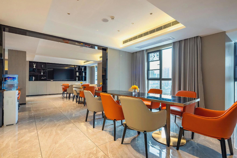 Food & Drinks 4, Echarm Hotel Chengdu Dafeng Fenghuang Mountain Sports Park, Chengdu