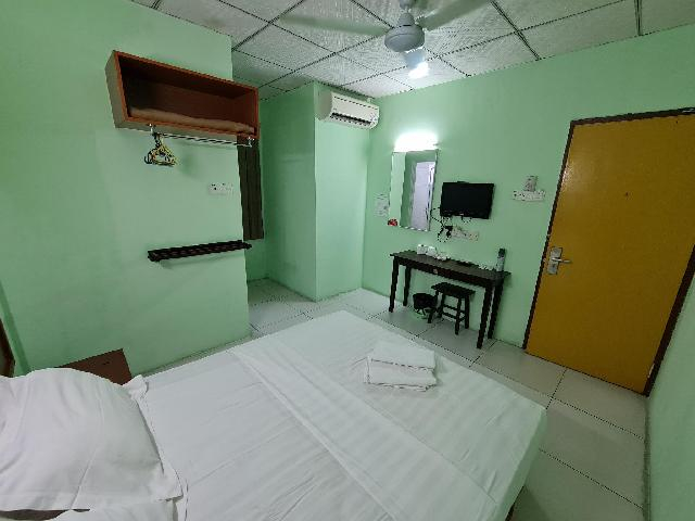 Bedroom 3, Aristo Hotel 81, Kota Kinabalu