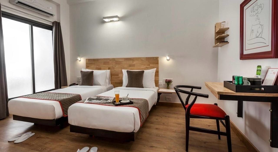 Room 4, Townhouse Bommanahalli Metro Station, Bangalore
